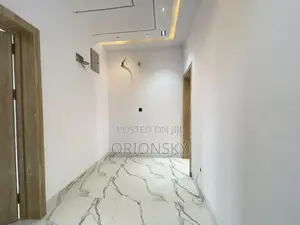3bdrm Duplex in Thomas Estate for sale