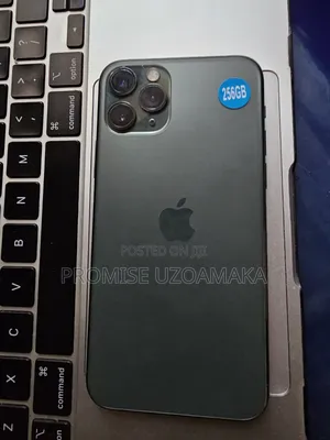 Apple iPhone 11 256 GB Green