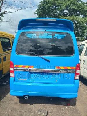 Suzuki Every 2010 Blue