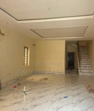 4bdrm Duplex in Magodo Phase 1 for rent