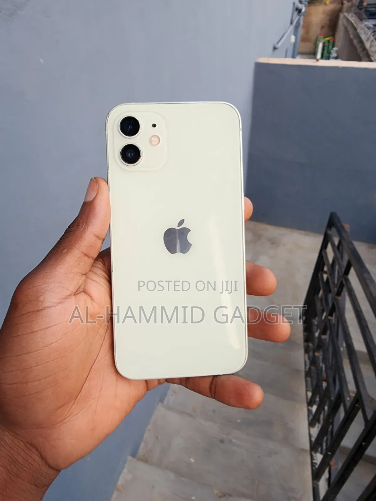 Apple iPhone 12 128 GB Gray