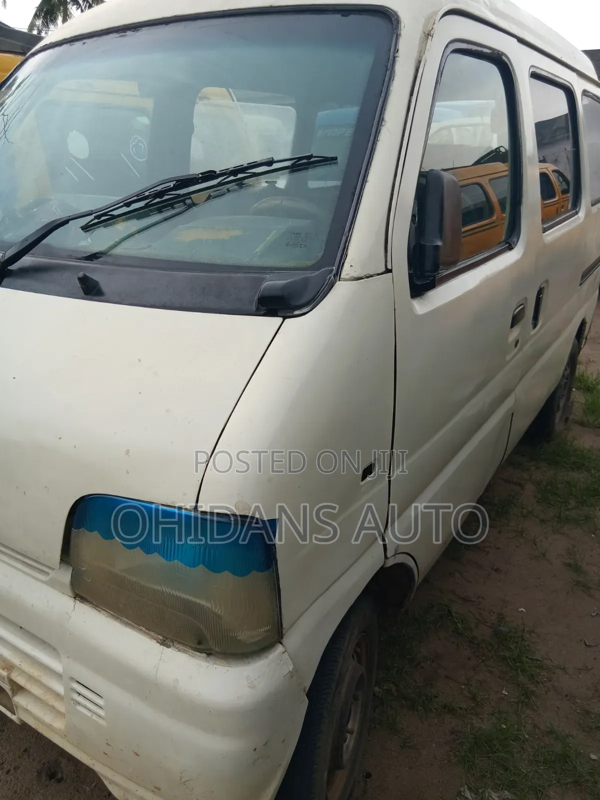 Suzuki Every 2010 White