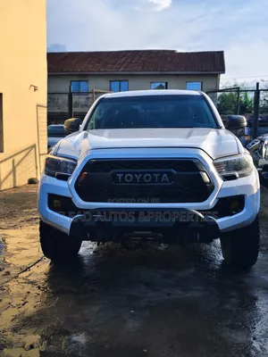Toyota Tacoma SR5 2017