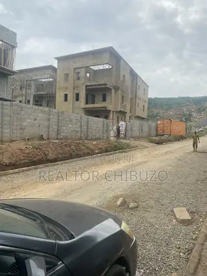 5bdrm Duplex in Abuja Top Realty, Katampe Extension for sale
