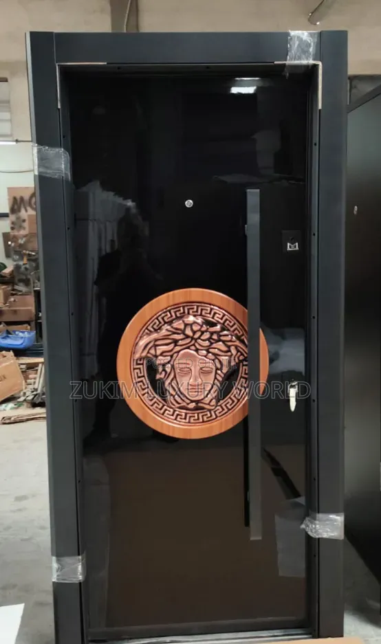 Gucci Turkey Door