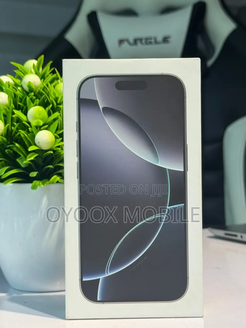 New Apple iPhone 16e 256 GB White