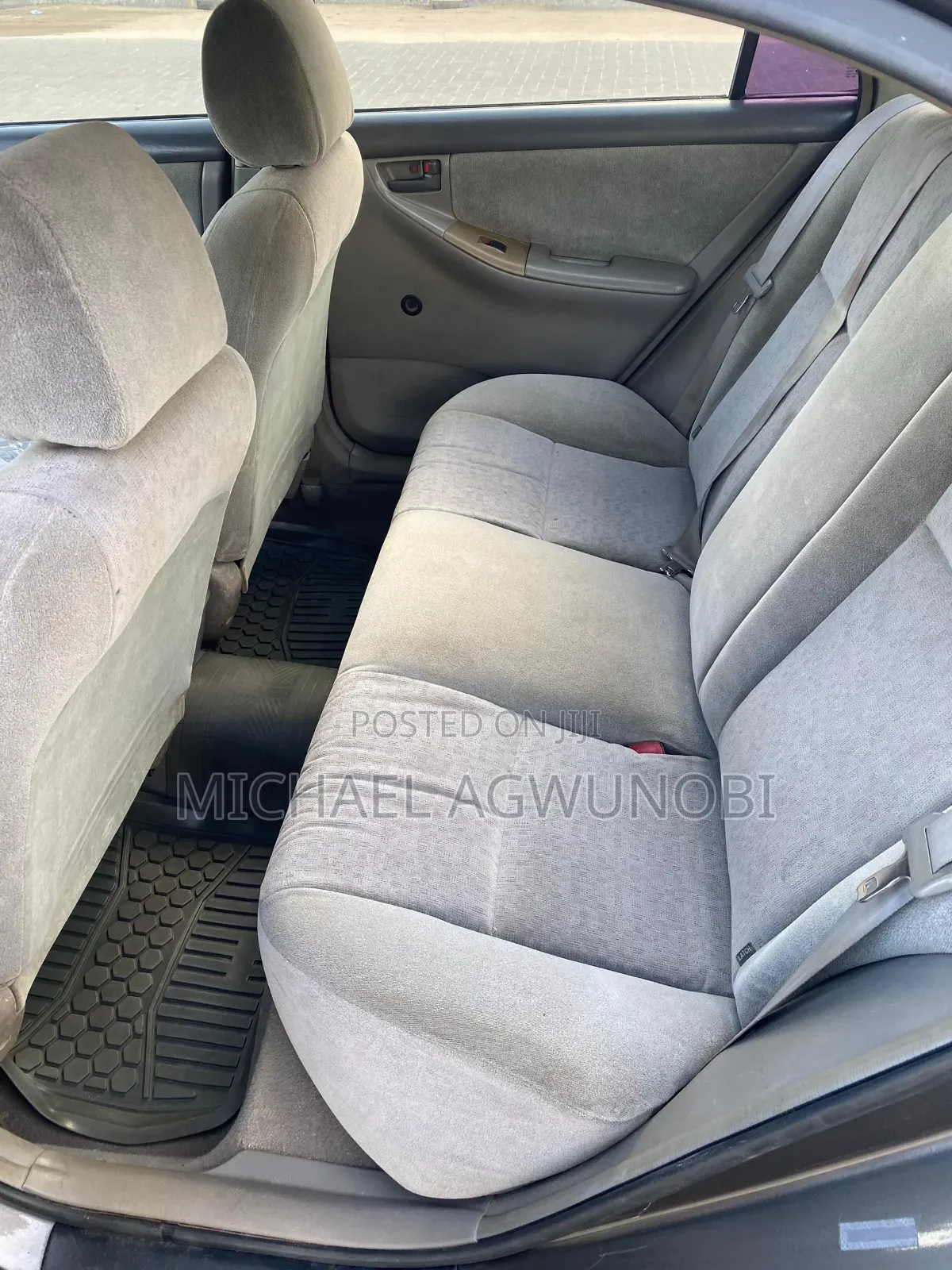 Toyota Corolla 2004 Gray