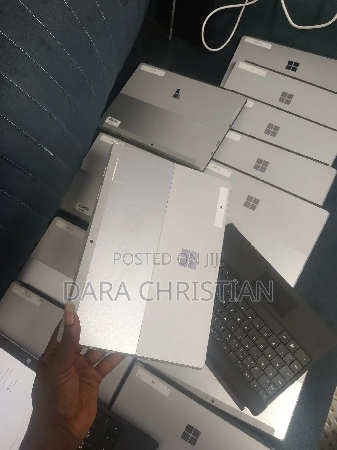 New Laptop 4GB Intel Pentium SSD 128GB
