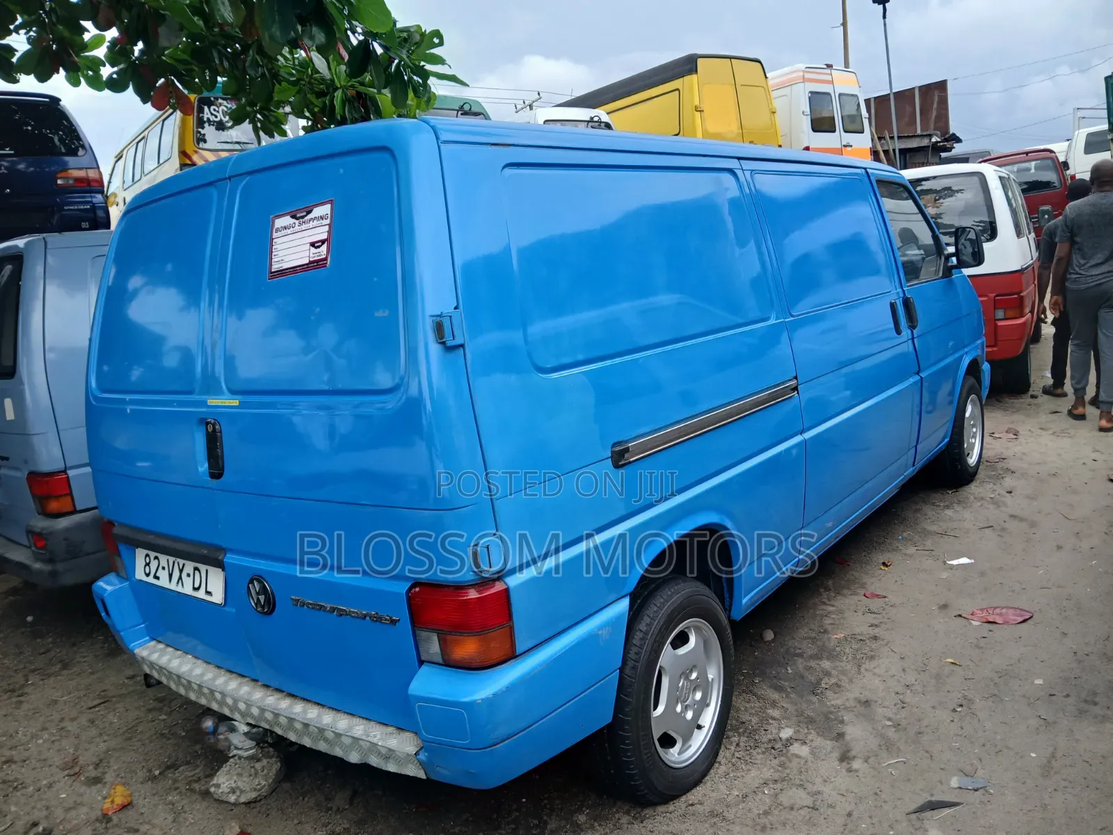 Volkswagen Transporter 2004 Blue
