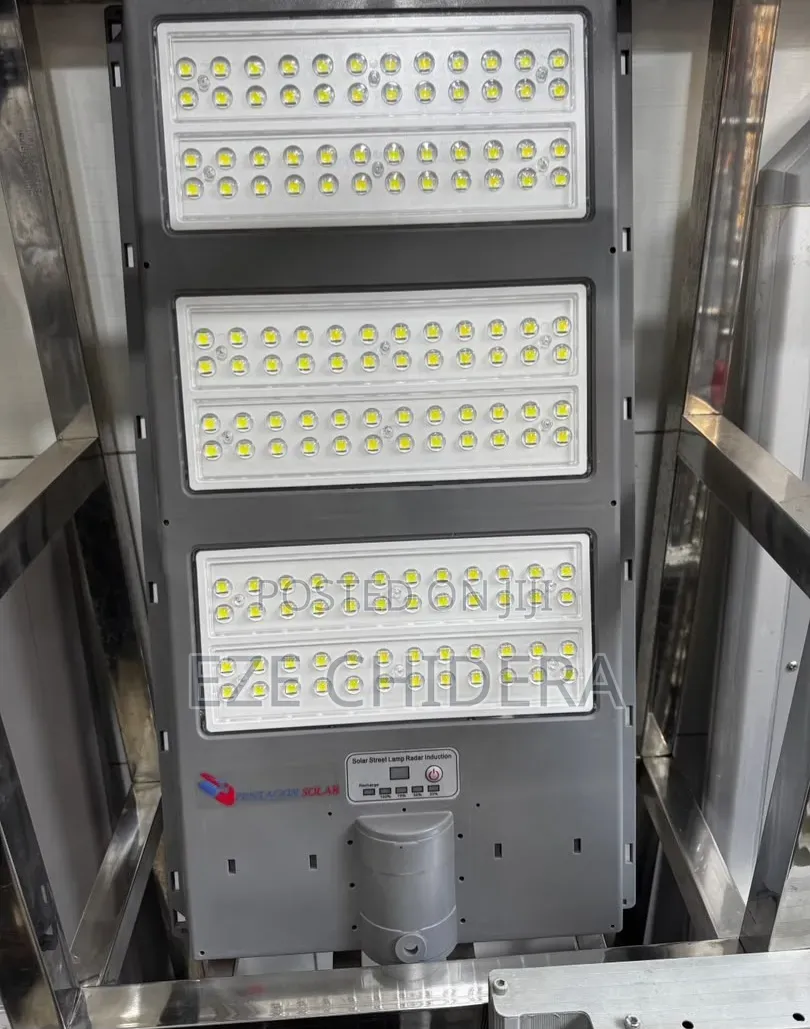 Pentagon Solar Street Light
