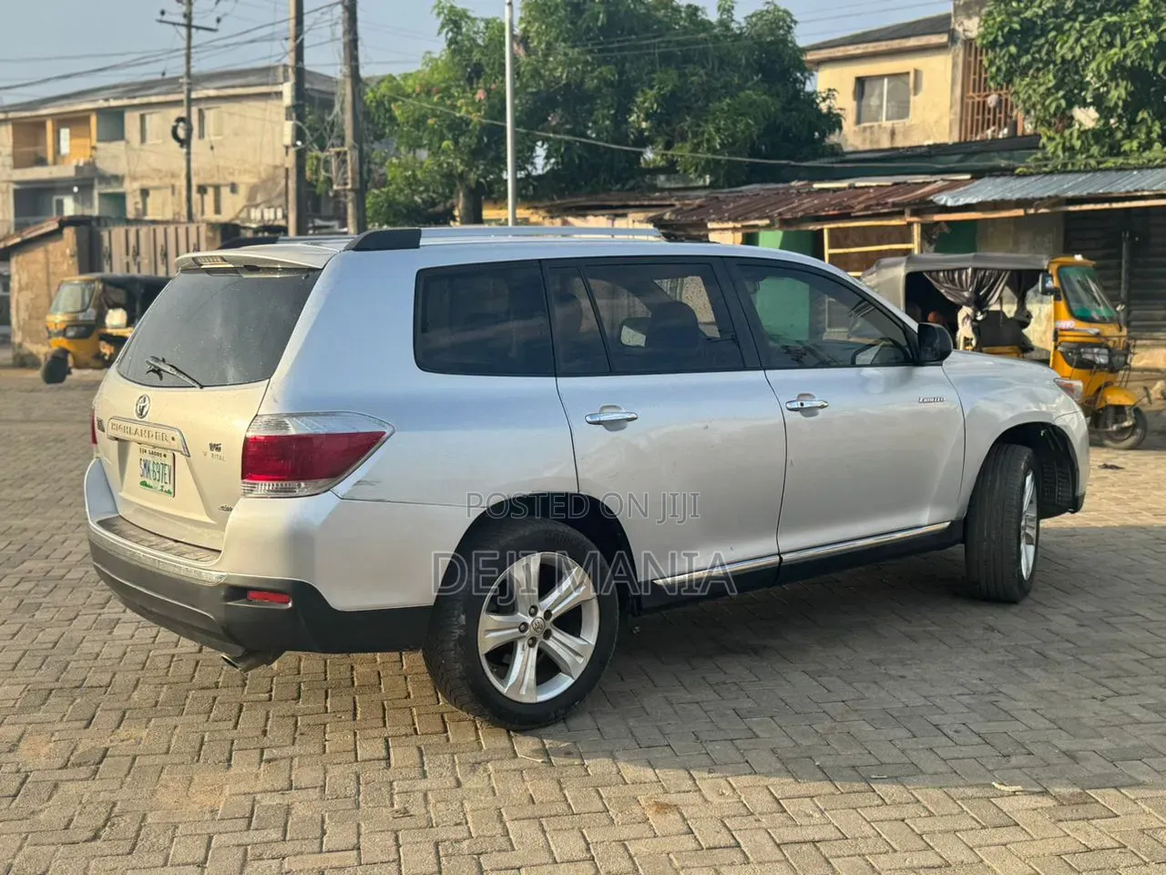 Toyota Highlander 2012 Silver