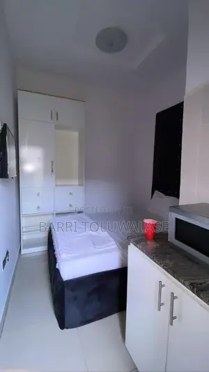 Furnished Studio Apartment in Lekki Peninsula for rent
