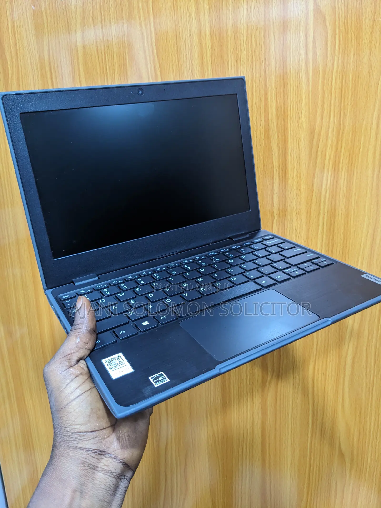 Laptop Lenovo 100e 4GB AMD SSD 60GB