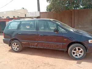 Honda Shuttle 2000 Black