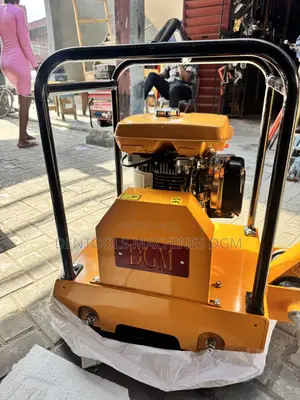 Dgm Plate Compactor C-120
