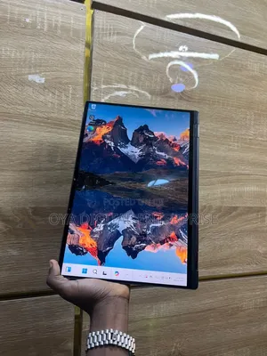 Laptop Dell Latitude 9440 32GB Intel Core i7 SSD 500GB