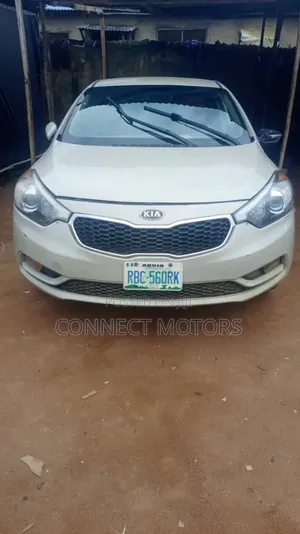 Kia Cerato 1.6 LX 2008 White
