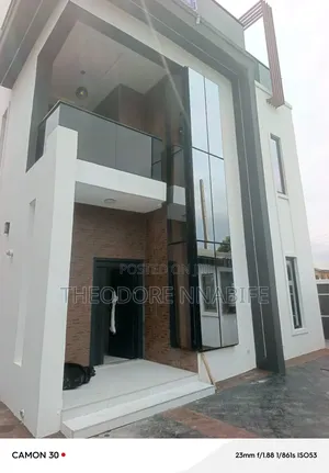 5bdrm Duplex in Magodo Isheri Gra for sale