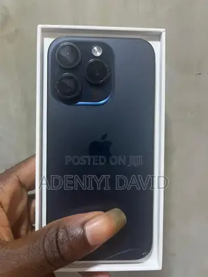 Apple iPhone 15 Pro 128 GB Blue