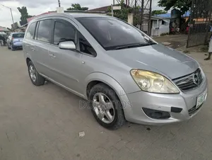 Opel Zafira 2.0T OPC 2009 Silver