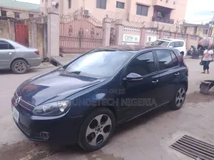 Volkswagen Golf 2005 Blue