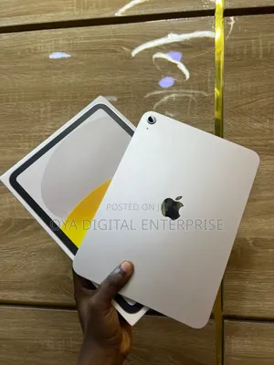 Apple iPad (2025) 128 GB Silver