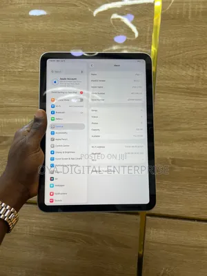 Apple iPad (2025) 128 GB Silver