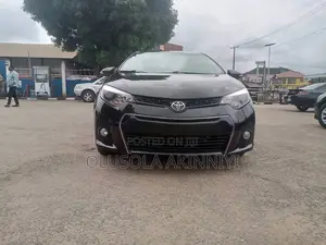 Toyota Corolla L 4dr Sedan (1.8L 4cyl 4A) 2014 Black