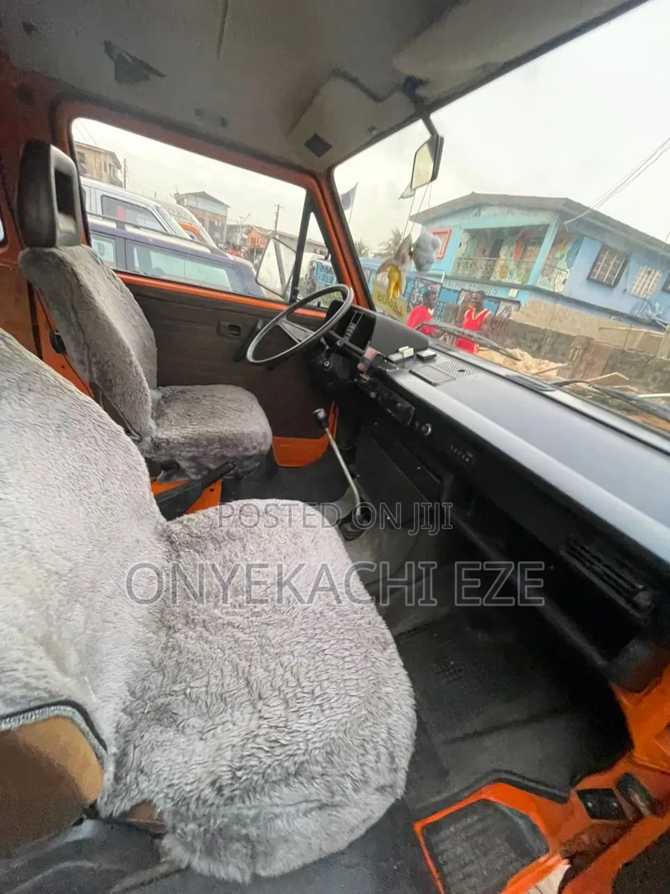 Volkswagen Transporter 2003 Orange