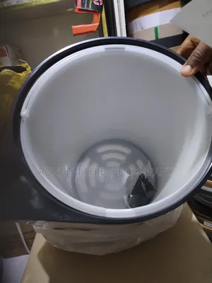 Plastic Dustbin