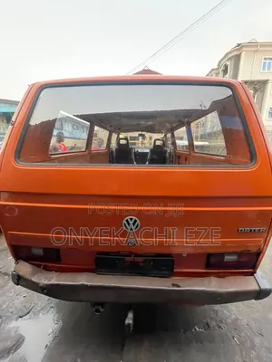 Volkswagen Transporter 2003 Orange