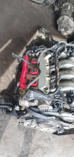 Audi Q5 Engine 6plugs, 6 Cylinder
