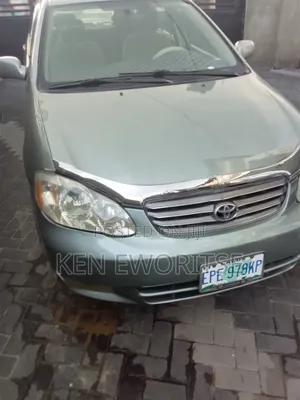 Toyota Corolla 2004 Green