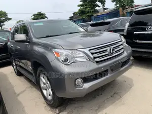 Lexus GX 460 Base 2013 Gray
