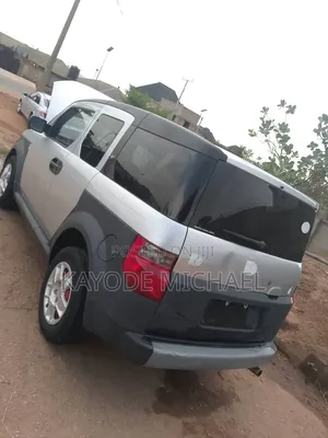 Honda Element 2010 Gray