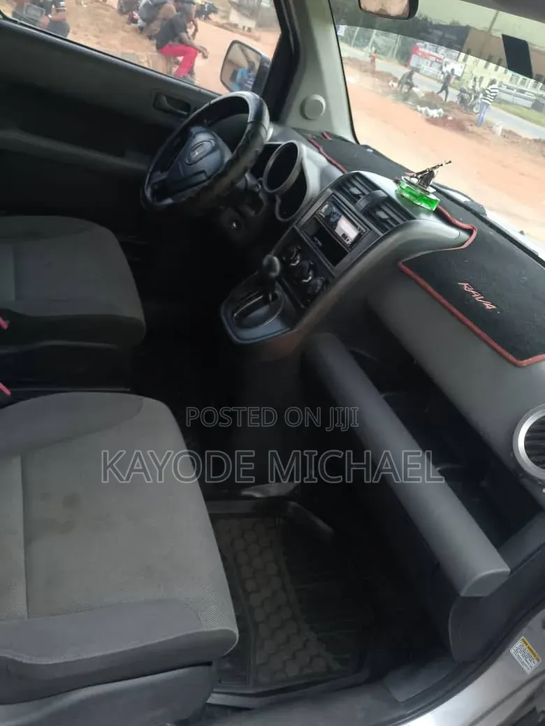 Honda Element 2010 Gray