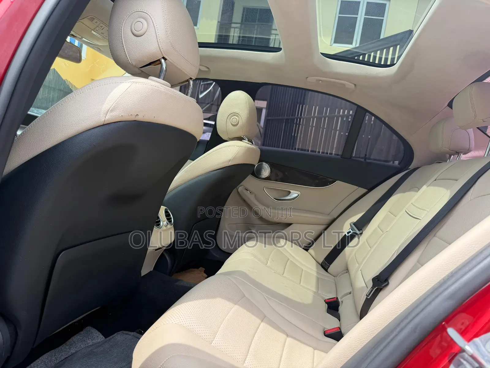 Mercedes-Benz C300 2017 Red