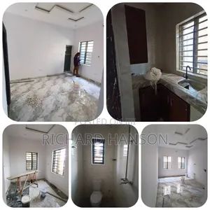 Mini Flat in Secured, Olokonla for rent