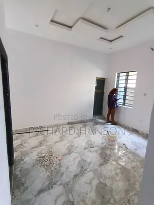 Mini Flat in Secured, Olokonla for rent