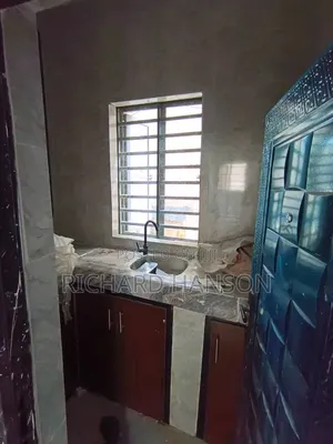 Mini Flat in Secured, Olokonla for rent