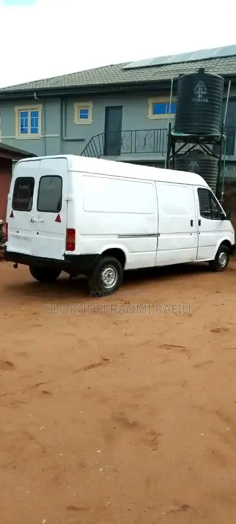 Ford Transit 1998 White