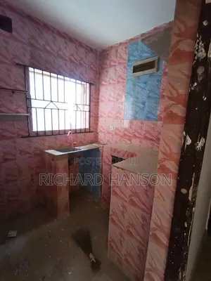 2bdrm Apartment in Secured, Olokonla for rent