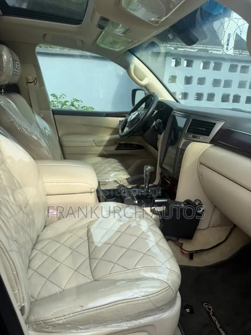 Mercedes-Benz C300 2010 Blue