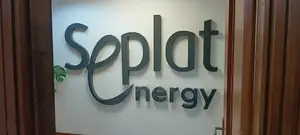 Vinyl Wrap Installer | Signage Technician | Vehicle Graphics Specialis