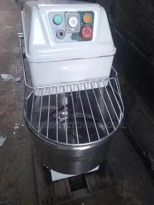 Dough Mixer 12.5kg Quarter Bag Tokombo