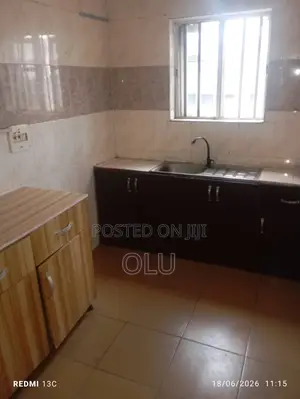 2bdrm Block of Flats in Back Of United, Ifo for rent