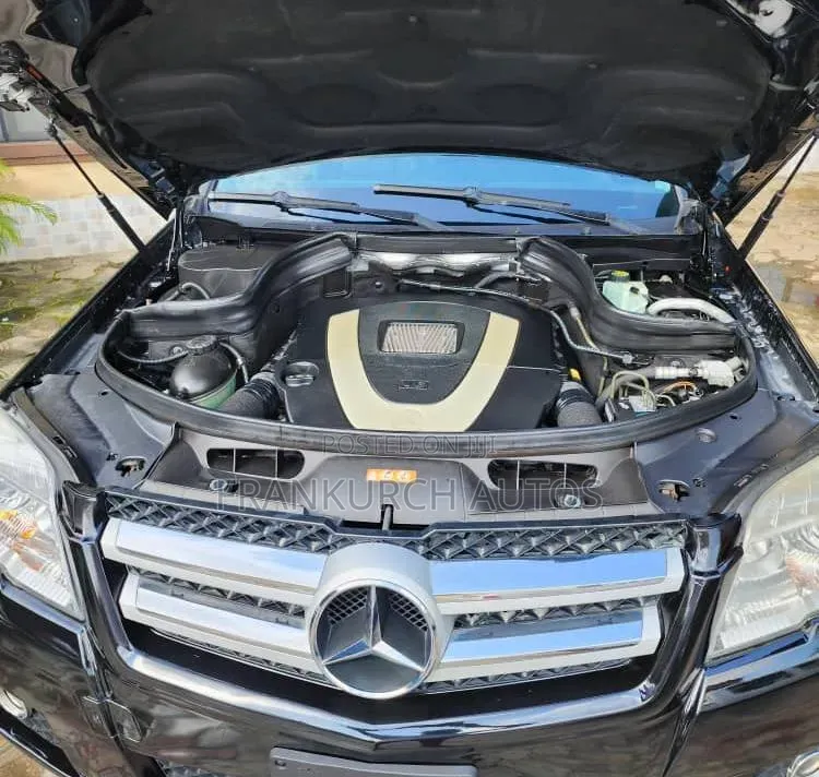 Mercedes-Benz GLK-Class 2010 Black