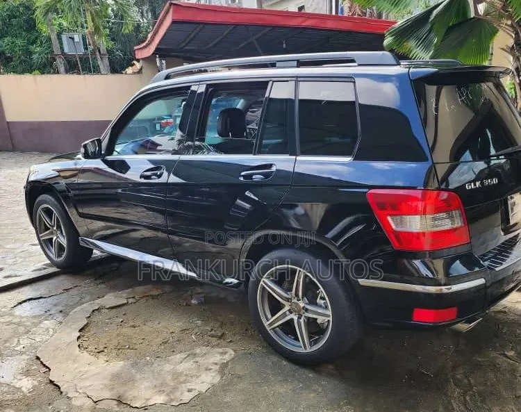 Mercedes-Benz GLK-Class 2010 Black