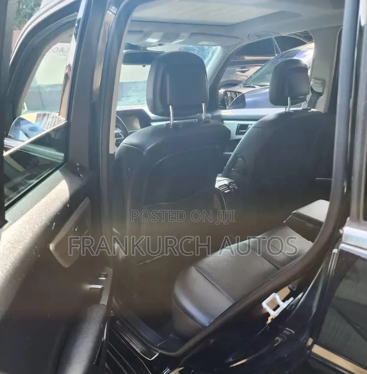 Mercedes-Benz GLK-Class 2010 Black