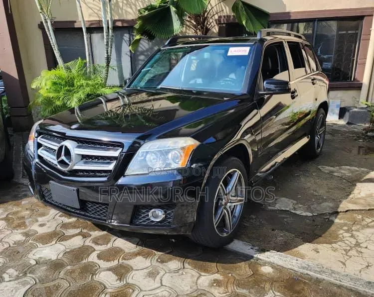 Mercedes-Benz GLK-Class 2010 Black